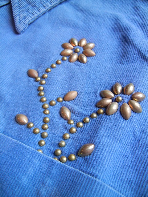 $B!Z(BREMI RELIEF$B![(B -$B%l%_%l%j!<%U(B -Corduroy Regular Shirts (Flower Studs)